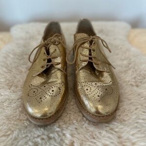Metallic Gold Women's Oxford Saddle Shoes, Size 9
